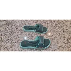 Nike Comfort Footbed sandals/slides women's size 7